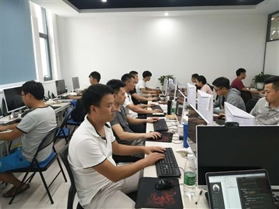 昆山電腦編程培訓班 開啟你的計算機技術(shù)職業(yè)新篇章